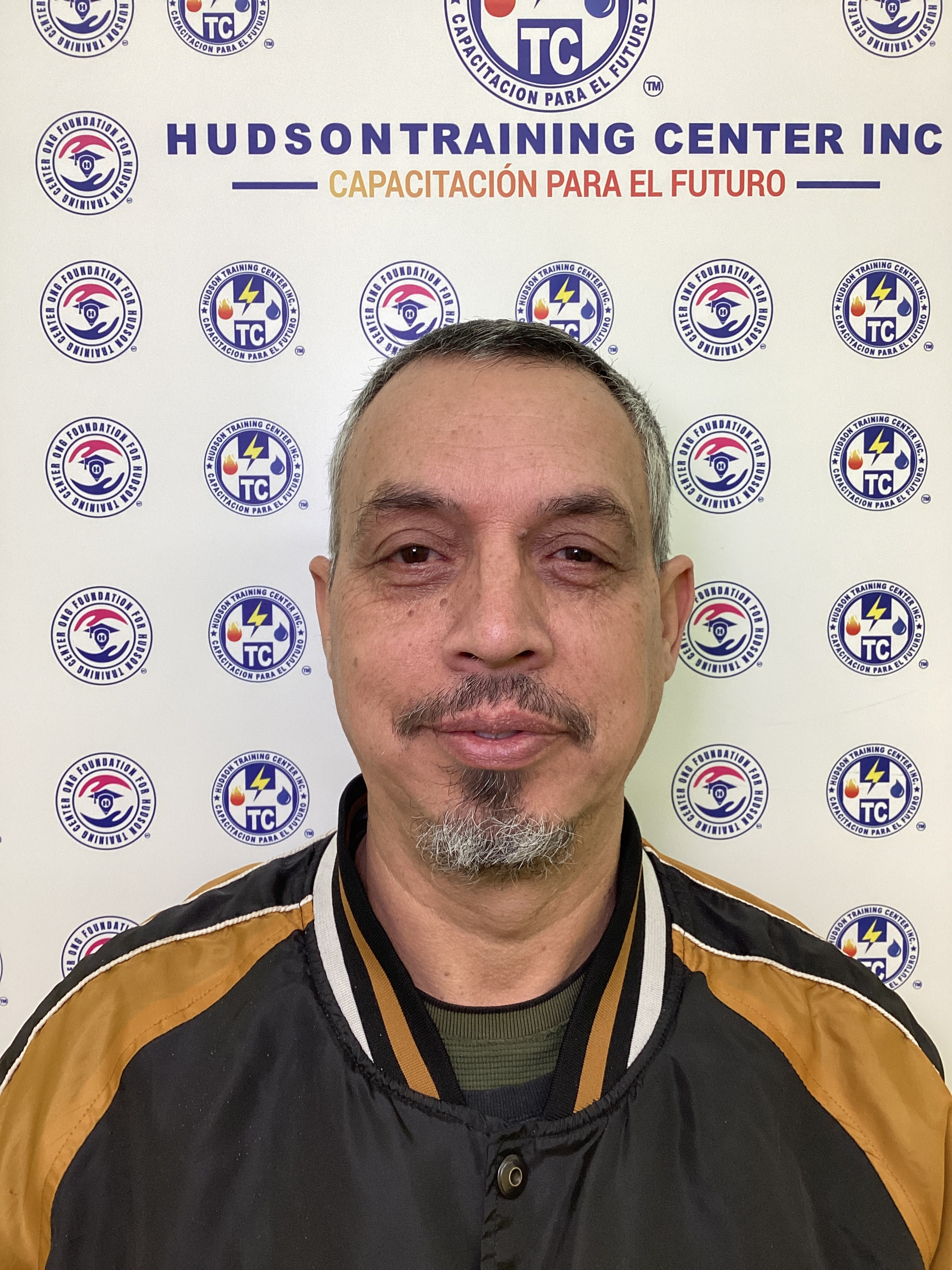 DANIEL ANTONIO VALLADARES ARROYO