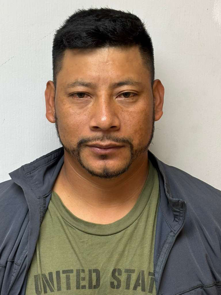 HUGO FRANCISCO SALAZAR RAMOS